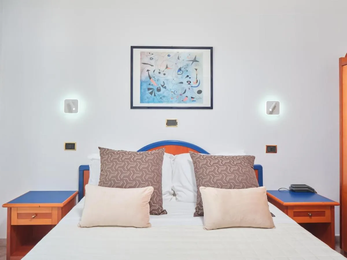 Hotel Ascot Riccione 4*,  İtalya
