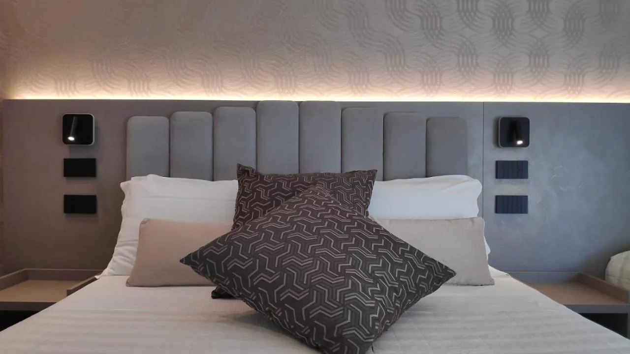 Hotel Ascot Riccione 4*,  Italia